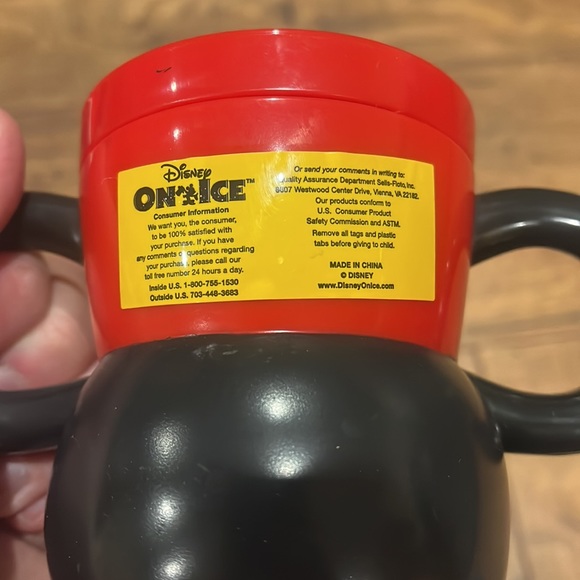 Disney on Ice Mickey Cup - Picture 4 of 7